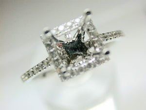 18K White Gold Diamond Mounting